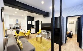 Urban Flat 157 - Coco Chanel Flat In Montorgueil